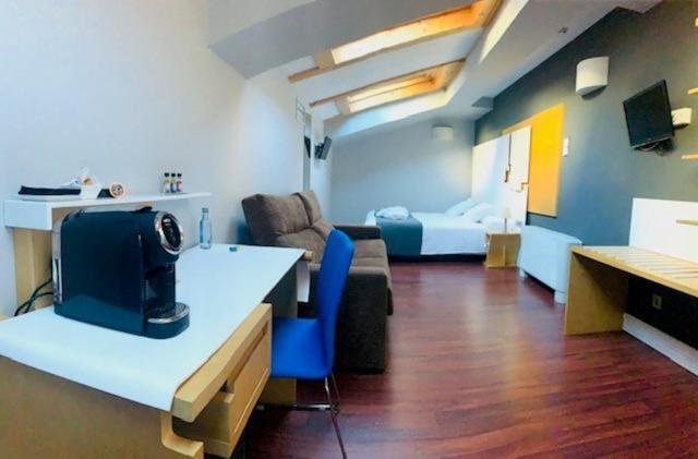 Zenit El Coloquio Hotel Valladolid Eksteriør billede