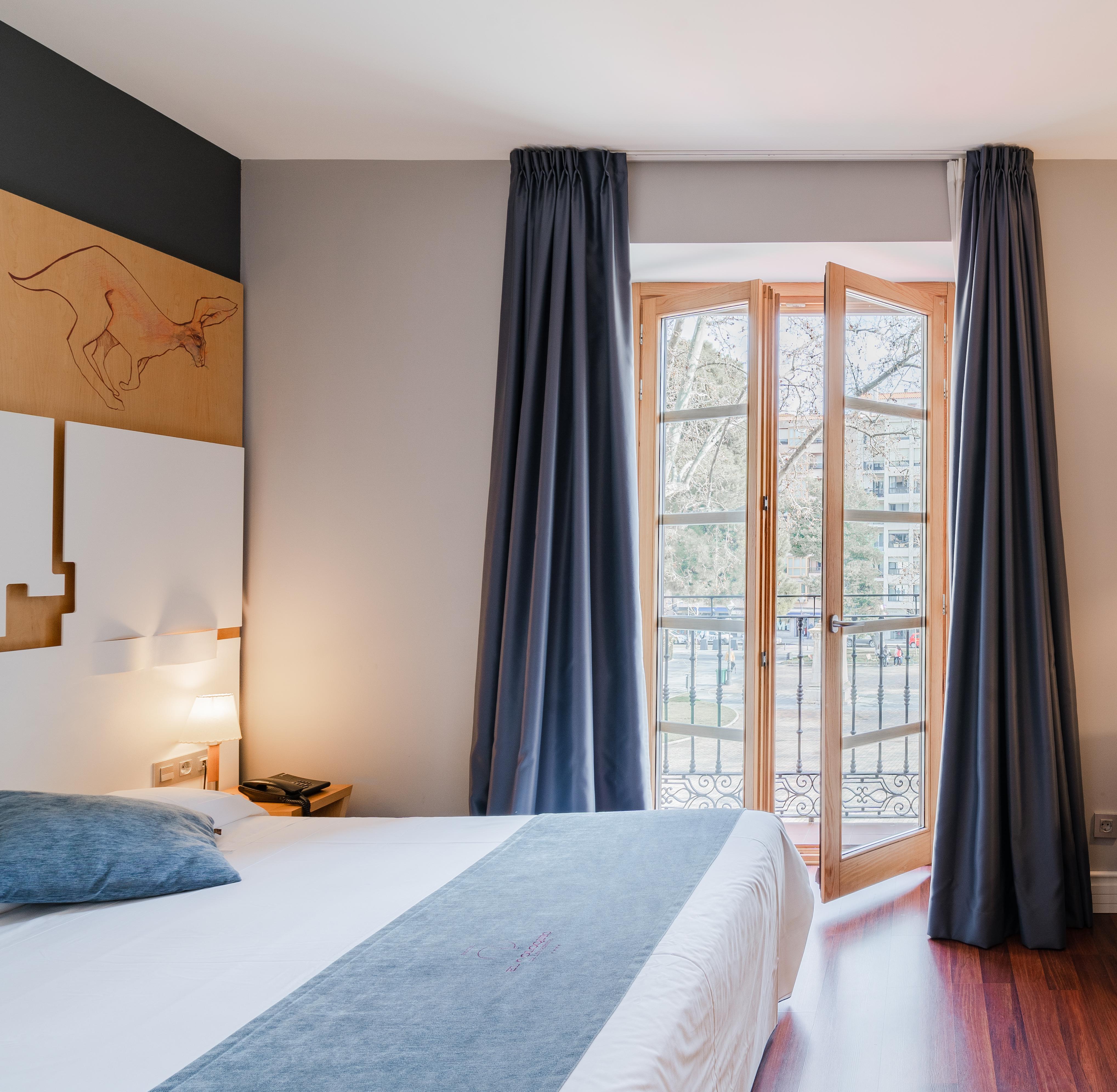 Zenit El Coloquio Hotel Valladolid Eksteriør billede
